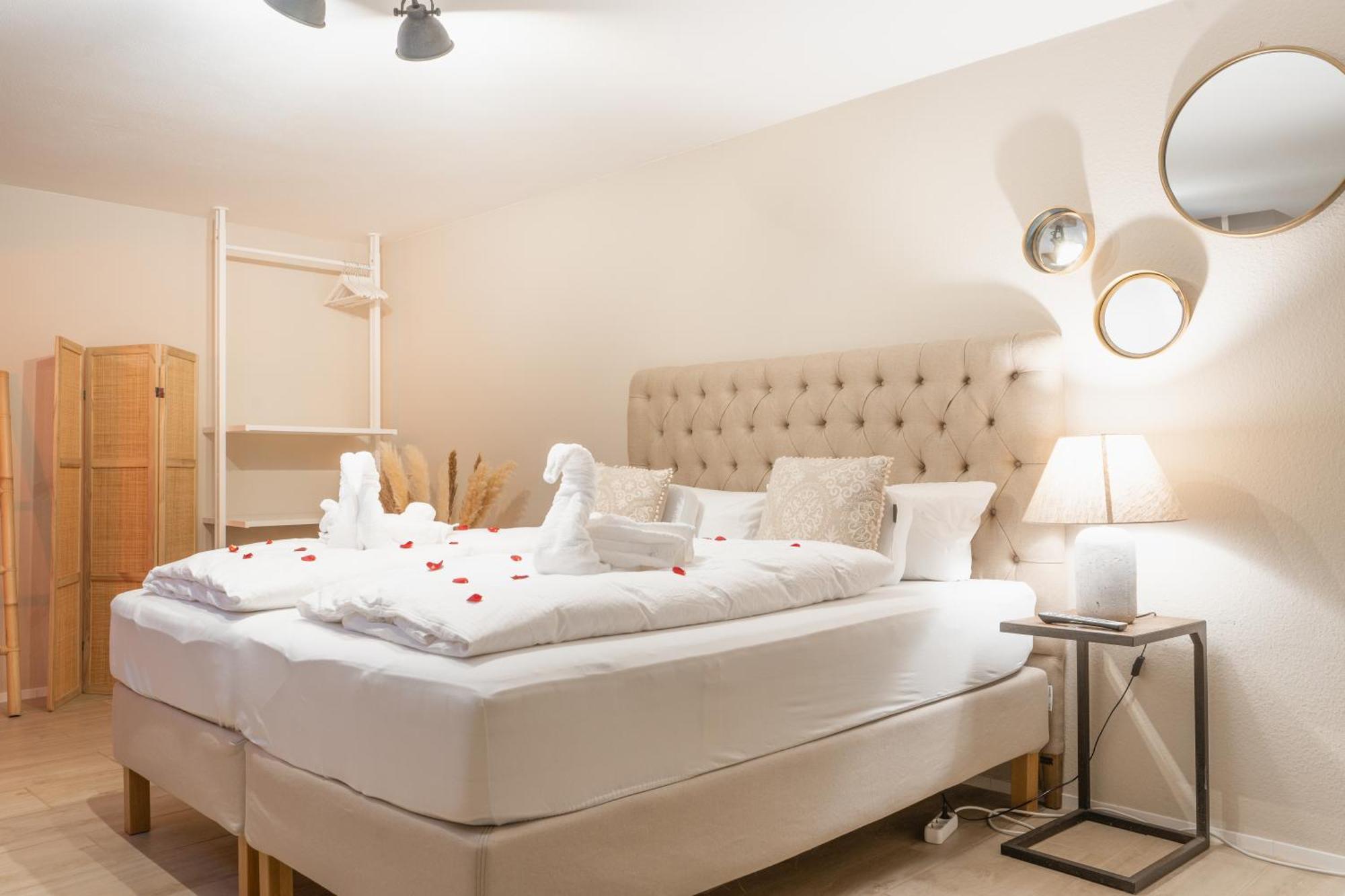 Seeblick-Oase Istayunixi Seenaehe-Sauna-Balkon-Netflix-Parkplatz Ohningen Esterno foto