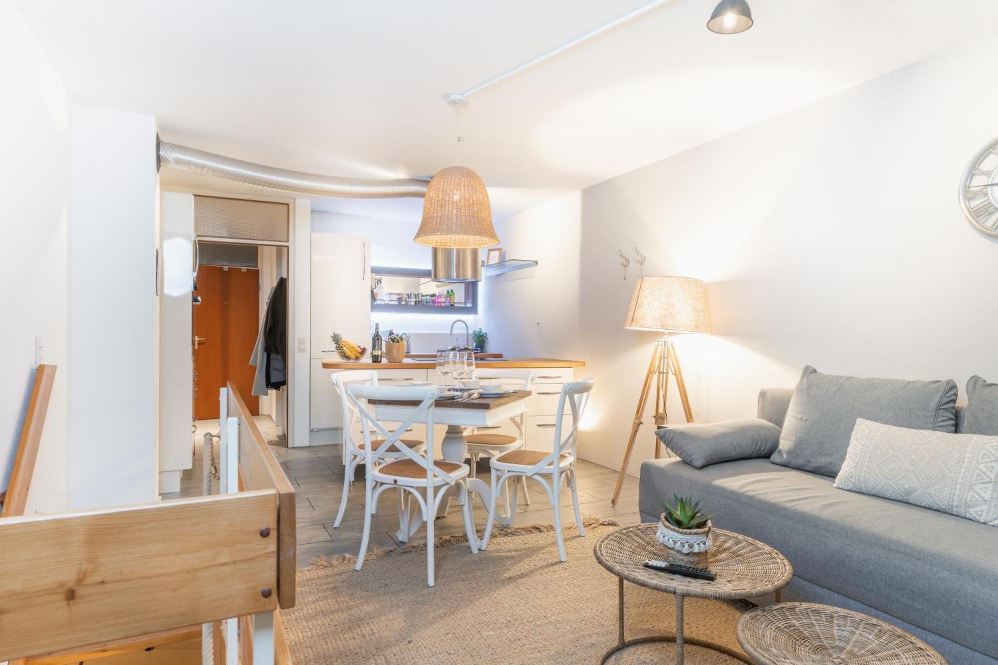 Seeblick-Oase Istayunixi Seenaehe-Sauna-Balkon-Netflix-Parkplatz Ohningen Esterno foto