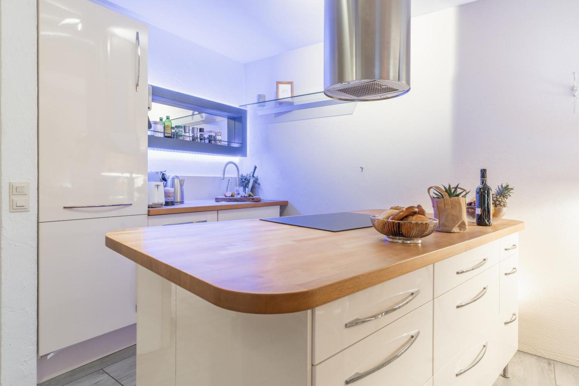 Seeblick-Oase Istayunixi Seenaehe-Sauna-Balkon-Netflix-Parkplatz Ohningen Esterno foto